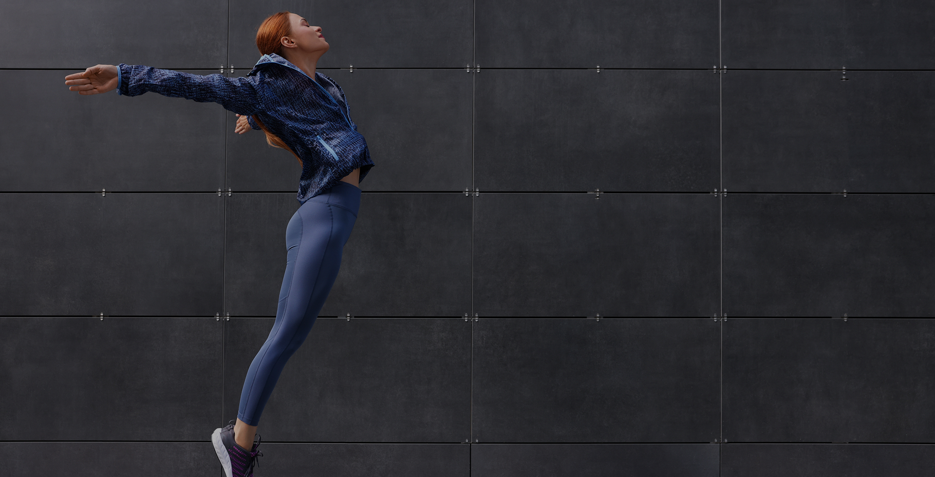 메인 비주얼 이미지 2